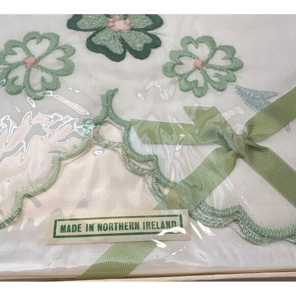 Eaton's Haddon Hall Percale Pillowcases Northern Ireland Embroidered 42 X 33" - Picture 5 of 9